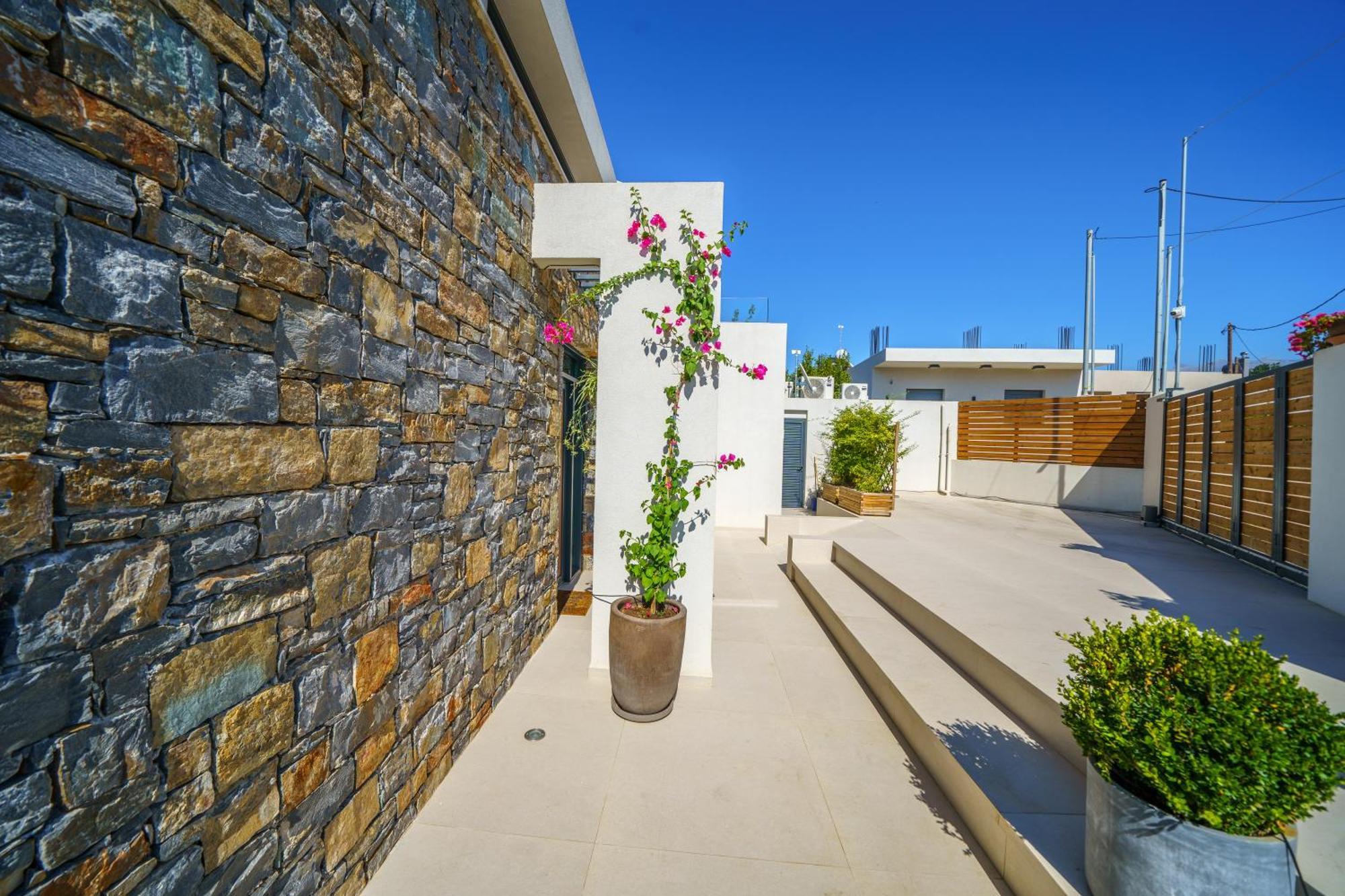 Villa Olira ✩ Private Pool ✩ Modern Design Alikianos Extérieur photo