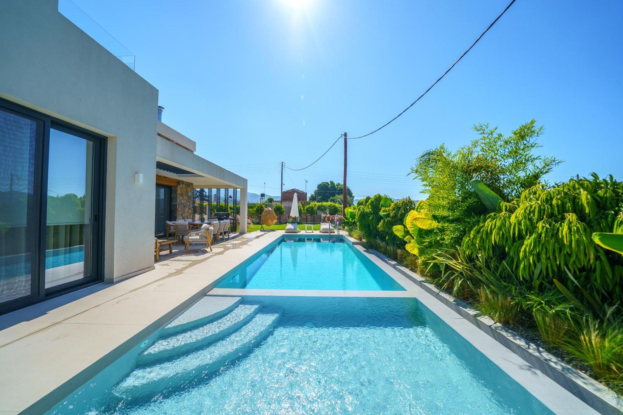 Villa Olira ✩ Private Pool ✩ Modern Design Alikianos Extérieur photo